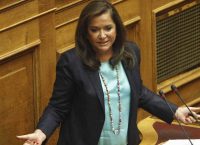 Μπακογιάννη σε Καμμένο: Η μήνυση επανακατατίθεται, τώρα δεν μπορείς να κρυφτείς