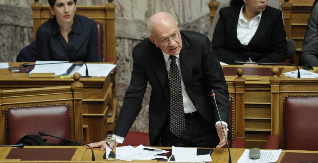 Παπαδημητρίου: Τα “κόκκινα δάνεια” μειώνονται