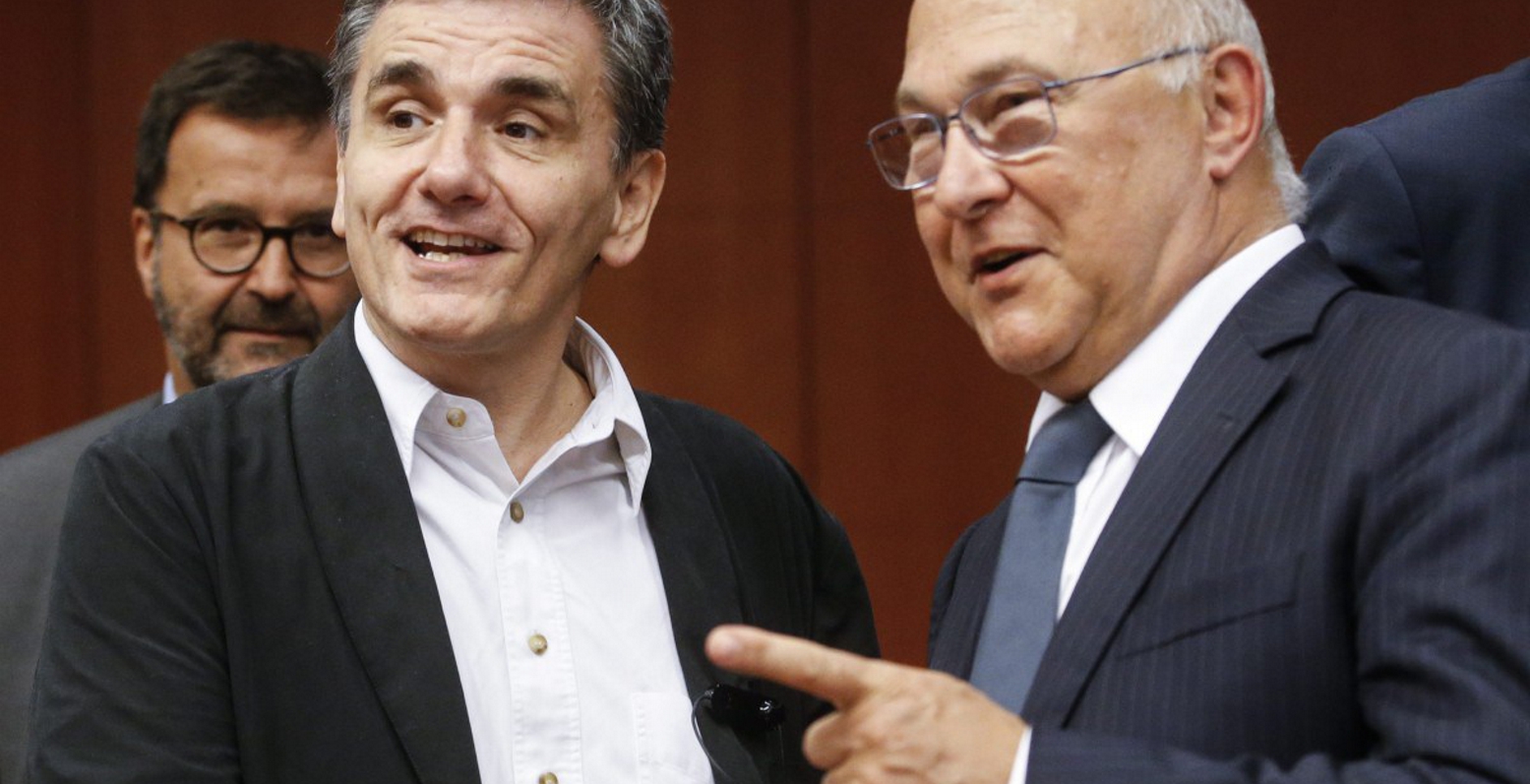 “Όχι” Σαπέν στο “πάγωμα” των μέτρων για το χρέος