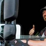 Aυτός ο φορτηγατζής είναι σίγουρα θεότρελος! [pic]