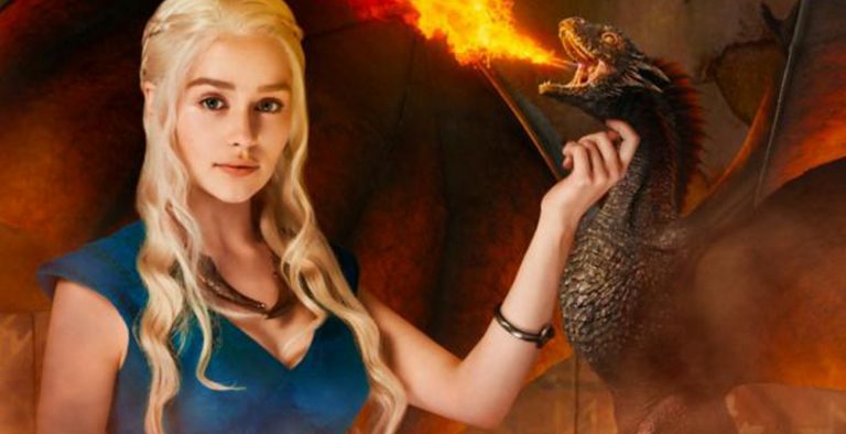 Emilia Clarke το πιο σέξυ κορίτσι του Game of thrones