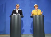 Handelsblatt: Μέρκελ και Λαγκάρντ σφίγγουν το ζωνάρι στον Τσίπρα