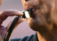 «Τελείωσε» για φέτος γνωστός Έλληνας διαιτητής