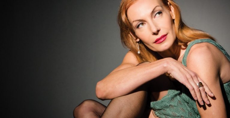 Η Γερμανίδα Ute Lemper στο Παλλάς
