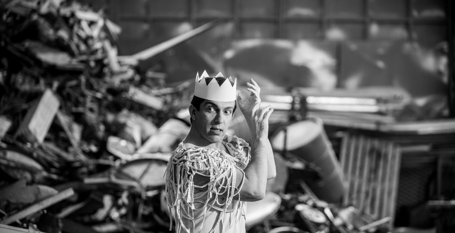 Τελευταίες παραστάσεις για “Το Ημερολόγιο ενός Τρελού”