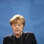 Βερολίνο: Δεν επιβεβαιώνει επικείμενη τηλεφωνική επικοινωνία Μέρκελ-Τραμπ