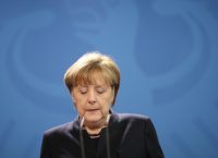 Μέρκελ: Μήνυμα στις ΗΠΑ κατά του εμπορικού προστατευτισμού