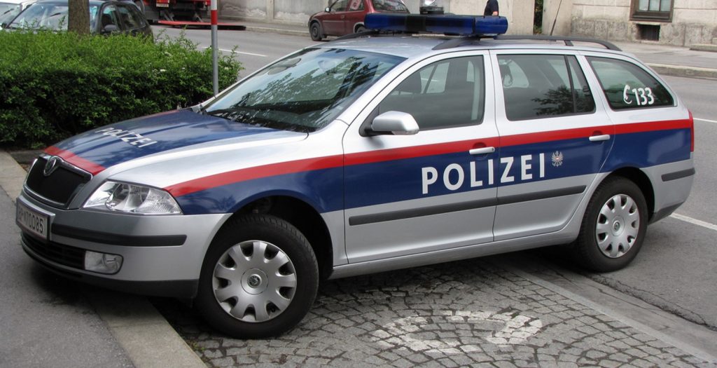 Δύο περίεργες επιθέσεις με μαχαίρι στην Αυστρία
