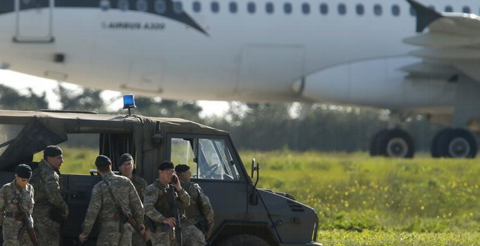 (upd) Συνεχίζεται η αεροπειρατεία στη Μάλτα