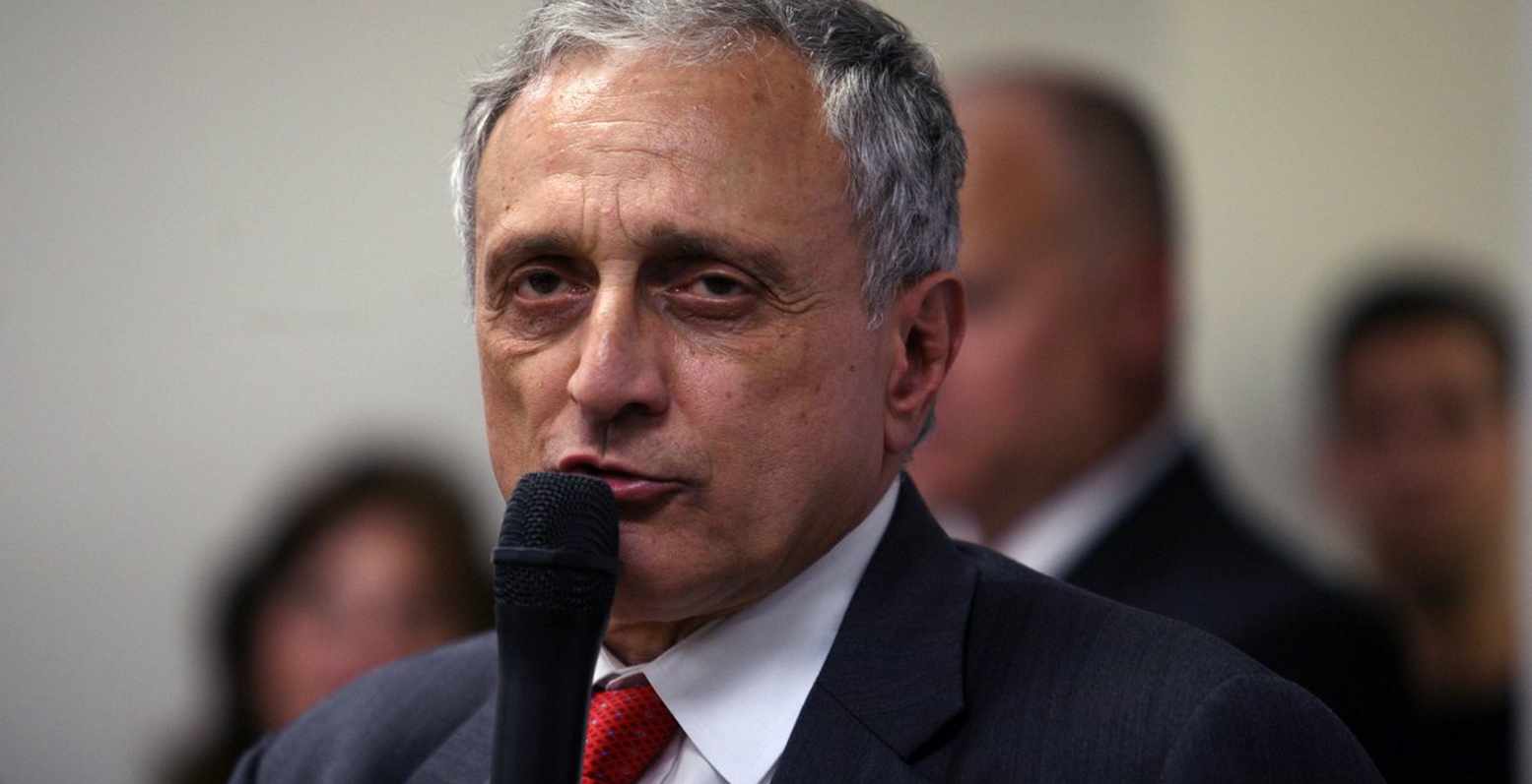 “Έυχομαι να πεθάνει ο Ομπάμα” είπε πρώην συνεργάτης του Τραμπ