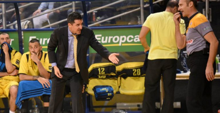 Η διοίκηση οφείλει να πάρει θέση για Πρίφτη και παίκτη