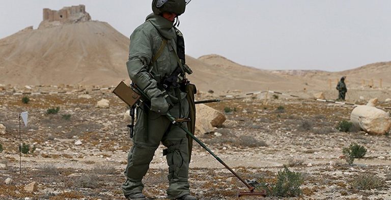 Πάνω από 14.000 νάρκες εξουδετέρωσαν οι Ρώσοι στο Χαλέπι