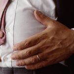 Επτά συμβουλές για να καταπολεμήσετε τις καούρες και τη δυσπεψία