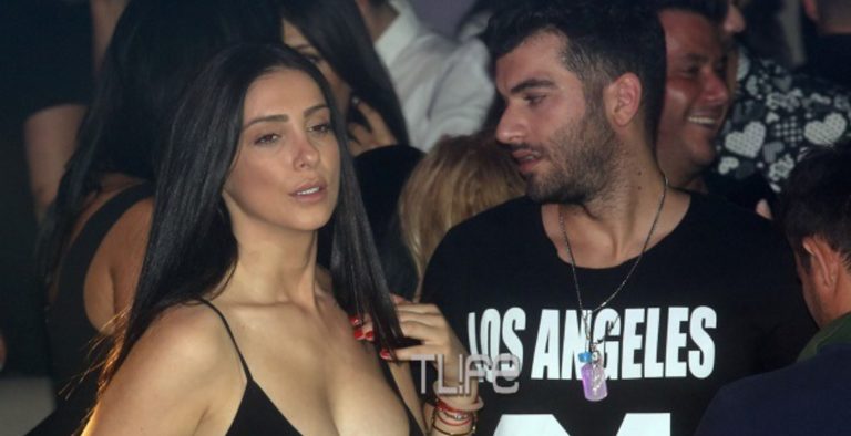 Αποκαλύφθηκαν τα πλούσια στήθη της Χοψονίδου!