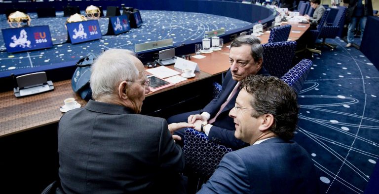 Ο Σόιμπλε επιβεβαιώνει τα του γερμανικού μνημονίου