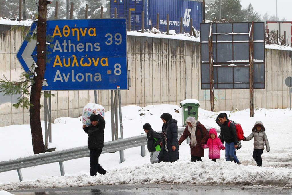 Άφησαν χωρίς θέρμανση τους πρόσφυγες στη Μαλακάσα εν μέσω πολικού ψύχους