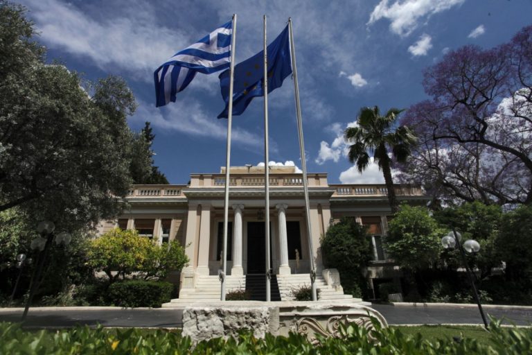 Κόντρα Μαξίμου – Μητσοτάκη για το γκολ του ΠΑΟΚ