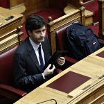 Δέσμιους υπουργούς στο Μνημόνιο ζητεί ο Χουλιαράκης