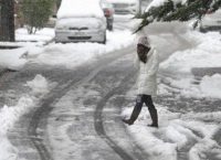 Χιόνια και πάλι από απόψε έως και την Τρίτη