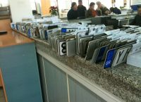 Επιστρέφονται πινακίδες αυτοκινήτων λόγω Πάσχα