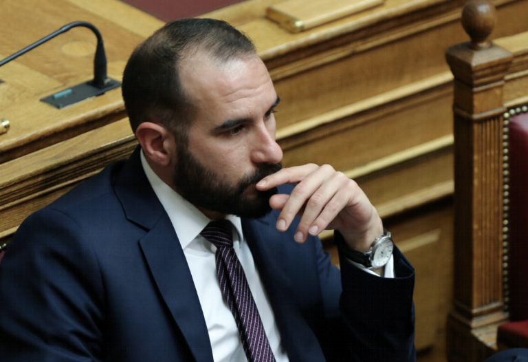 Τζανακόπουλος: Ο κ.Μητσοτάκης να αναλάβει τις ευθύνες του και να υπηρετήσει τη διαφάνεια