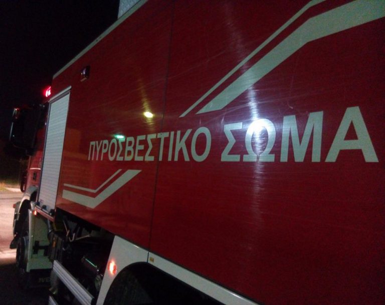 Πυροσβεστική: Επιχειρήσεις απεγκλωβισμού πολιτών λόγω της κακοκαιρίας