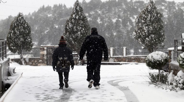 Εντείνεται η κακοκαιρία σε πολλές περιοχές της Ελλάδας