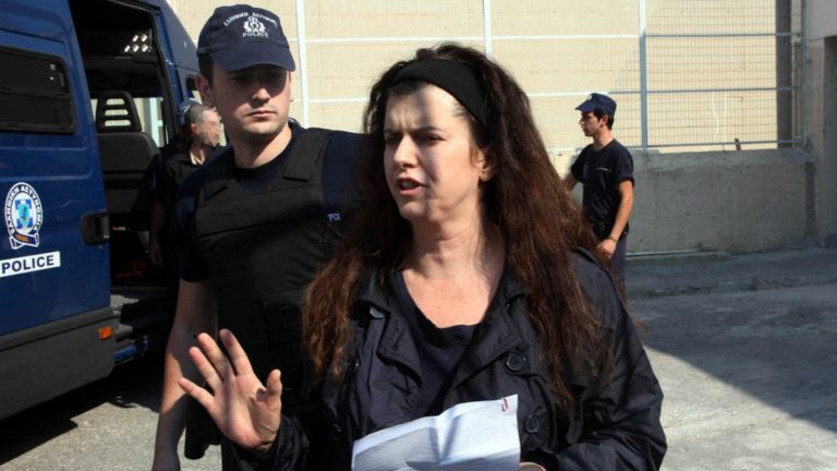Ξεκινούν απεργία πείνας και δίψας η Ρούπα και ο Μαζιώτης