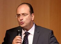 Λαζαρίδης: Να αφήσει ο Τσίπρας τις τσάμπα μαγκιές