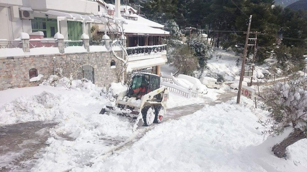 Θα αποζημιωθούν οι Σκοπελίτες για την κακοκαιρία, λέει η κυβέρνηση