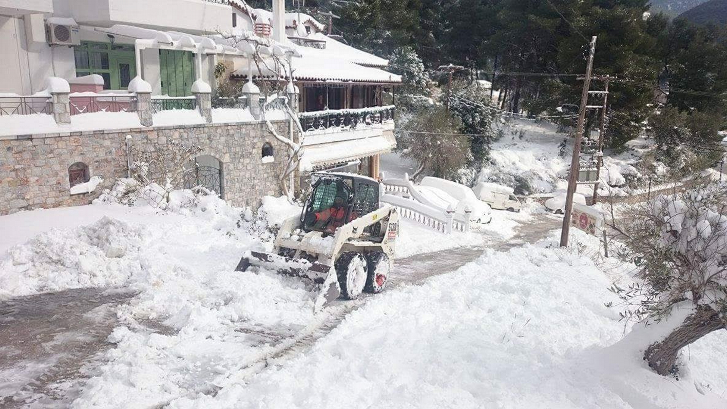 Θα αποζημιωθούν οι Σκοπελίτες για την κακοκαιρία, λέει η κυβέρνηση