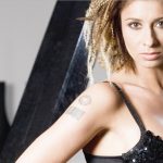 Αυτή είναι η πιο όμορφη μάνατζερ ποδοσφαιριστών στον κόσμο