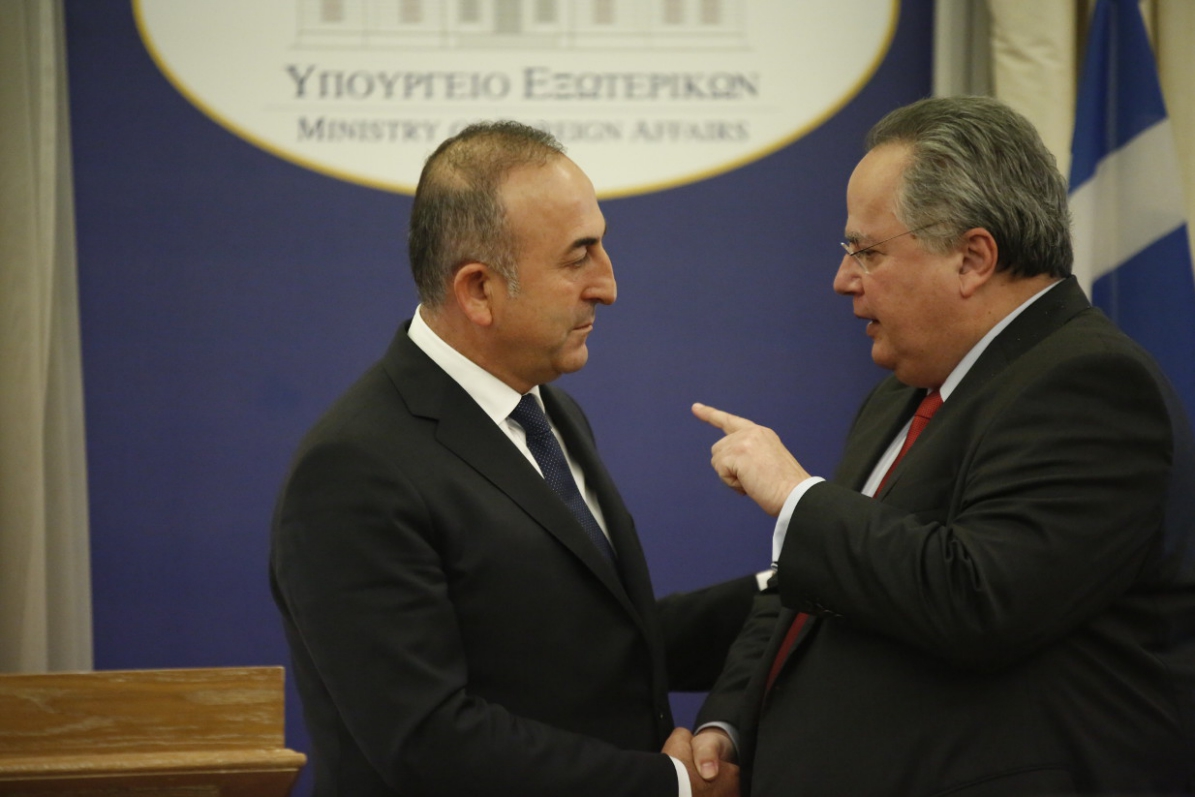 Σε εξέλιξη συνάντηση Κοτζιά – Τσαβούσογλου