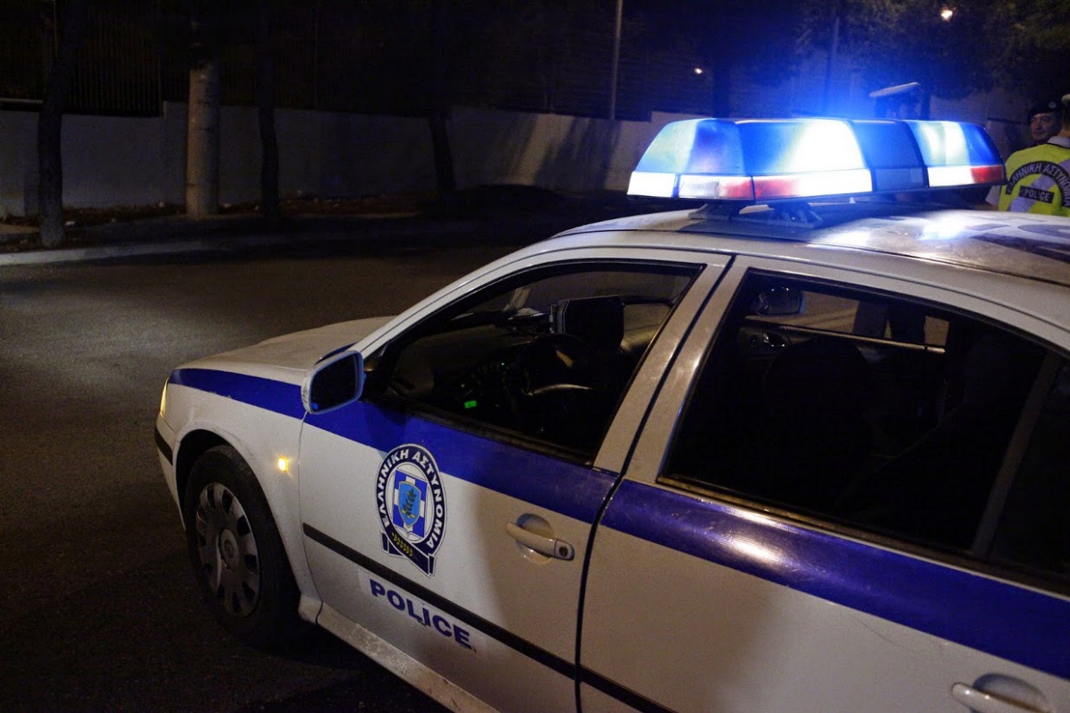 Κόρη πασίγνωστου ποδοσφαιριστή συνελήφθη για κατοχή ναρκωτικών στη Γλυφάδα