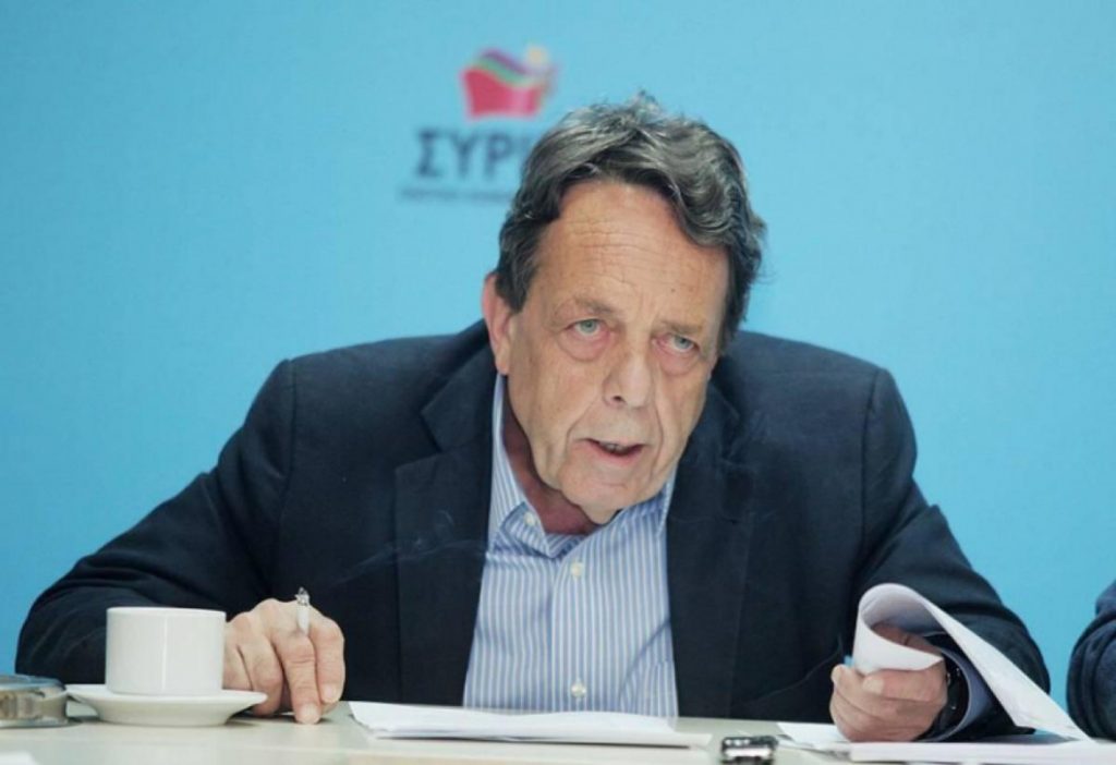 Πέθανε ο Βασίλης Μουλόπουλος