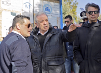 Λύση για τους “παγωμένους” πρόσφυγες τώρα, όχι αύριο ζητεί ο Αβραμόπουλος