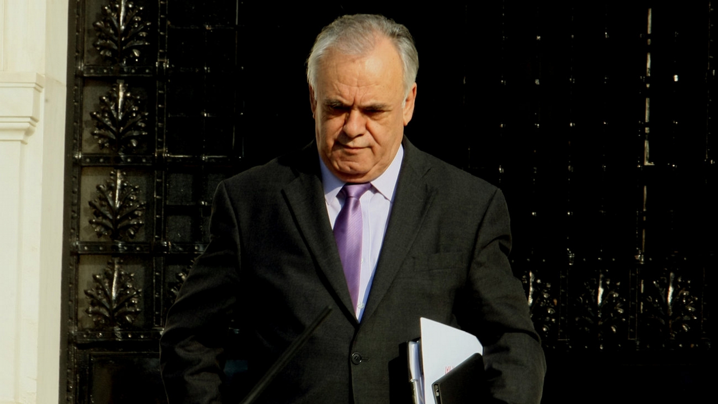 Δραγασάκης: Προτιμά να διαπραγματεύεται με τον Mάρτιν Σουλτς