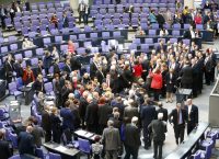 Γερμανία: Το SPD προηγείται με μία μονάδα του συνασπισμού της Μέρκελ