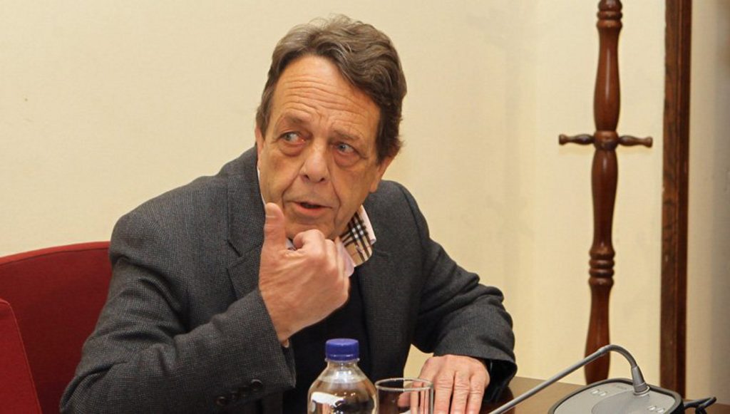 Σε κλίμα συγκίνησης το τελευταίο «αντίο» στον Βασίλη Μουλόπουλο