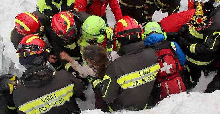 Ιταλία: Εξακολουθούν να αγνοούνται 23 άτομα στο Rigopiano