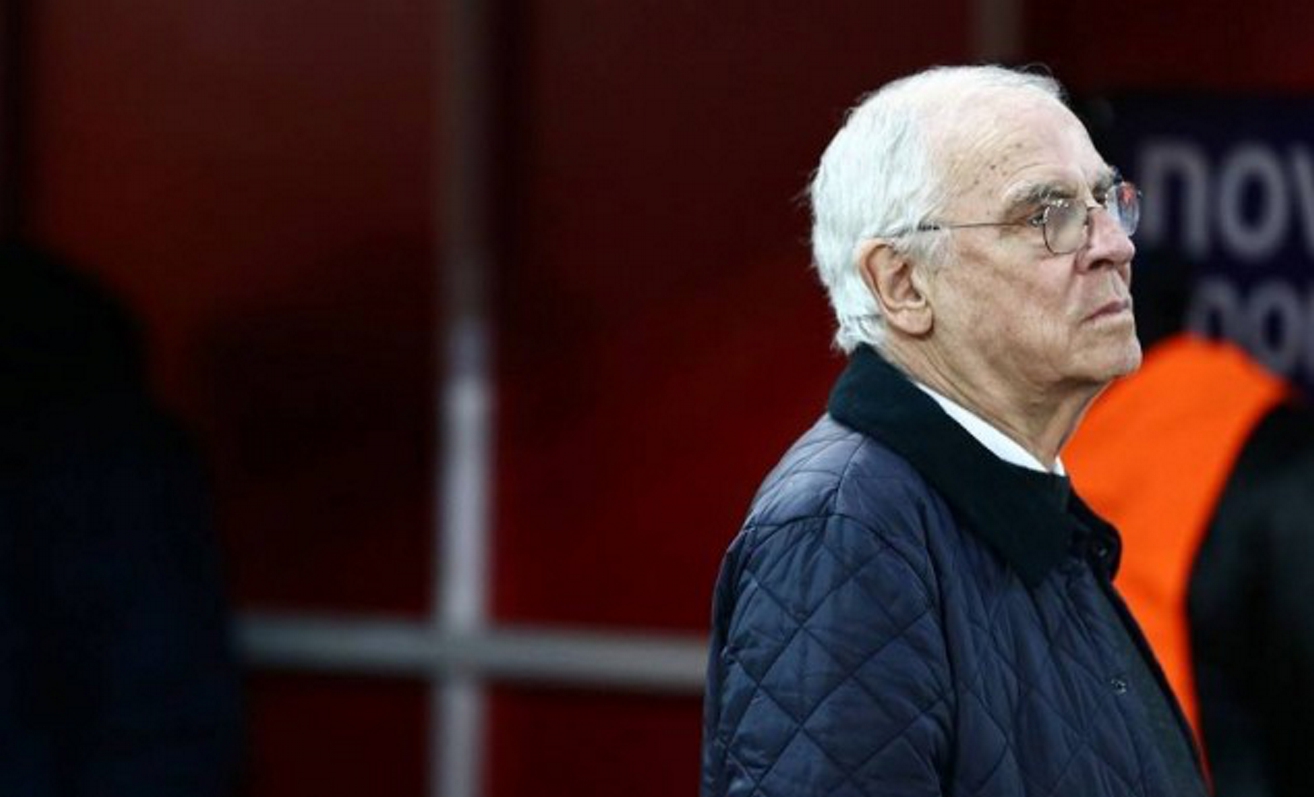 Σάββας: «Έχει αλλάξει ο κανονισμός του πέναλτι;»