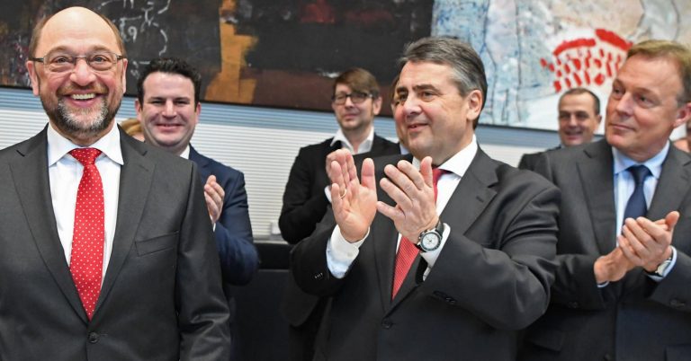 Με 6% ο Σουλτς μπροστά από την Μέρκελ για τις γερμανικές εκλογές