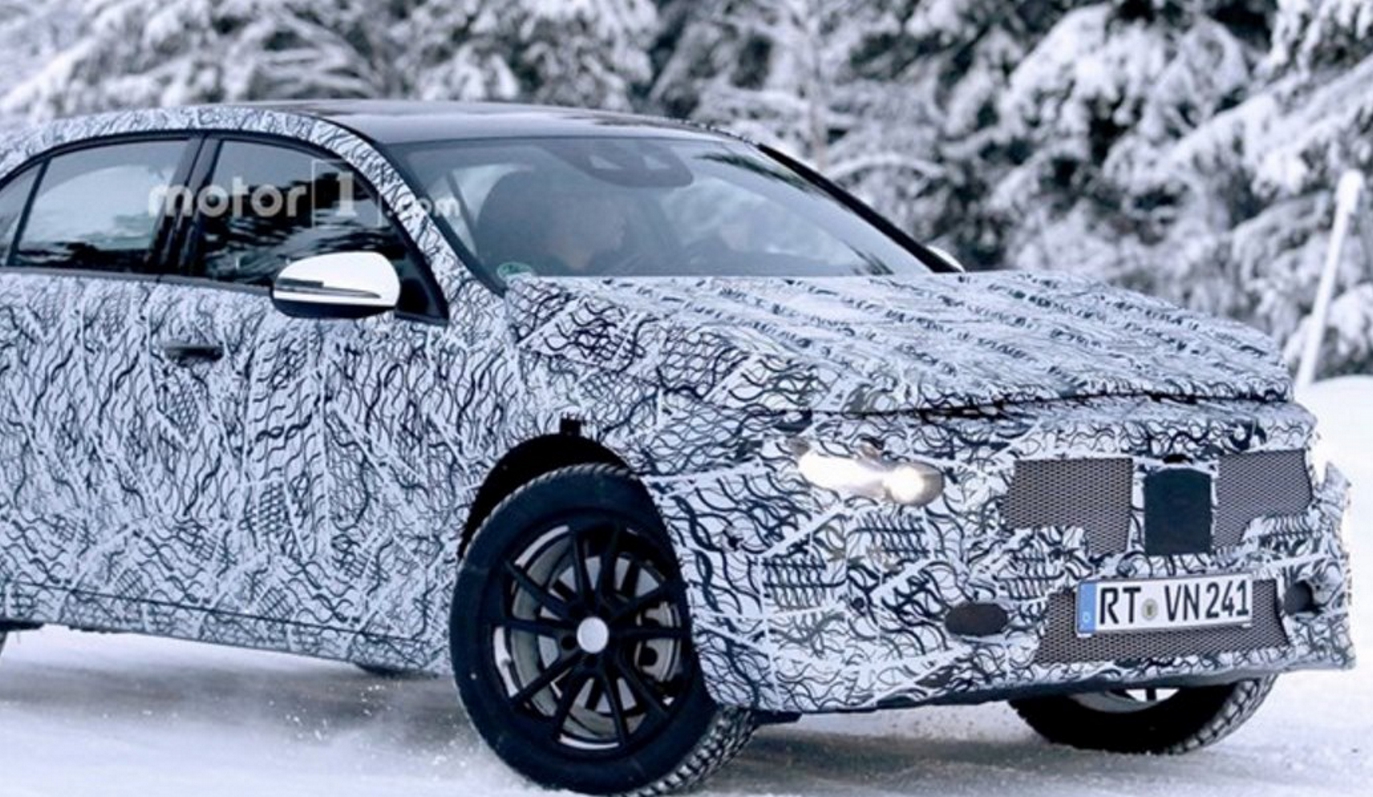 Mercedes GLA: Η  2η γενιά του μικρομεσαίου premium crossover