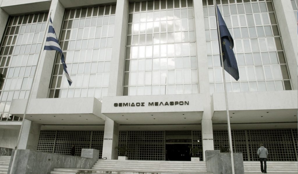 Kορωνοϊός εισαγγελέας: Αντιμέτωποι με τον νόμο όσοι παραβιάζουν τα μέτρα κατά ιού