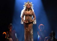 Grammys 2017: Η συγκλονιστική εμφάνιση της Beyonce!
