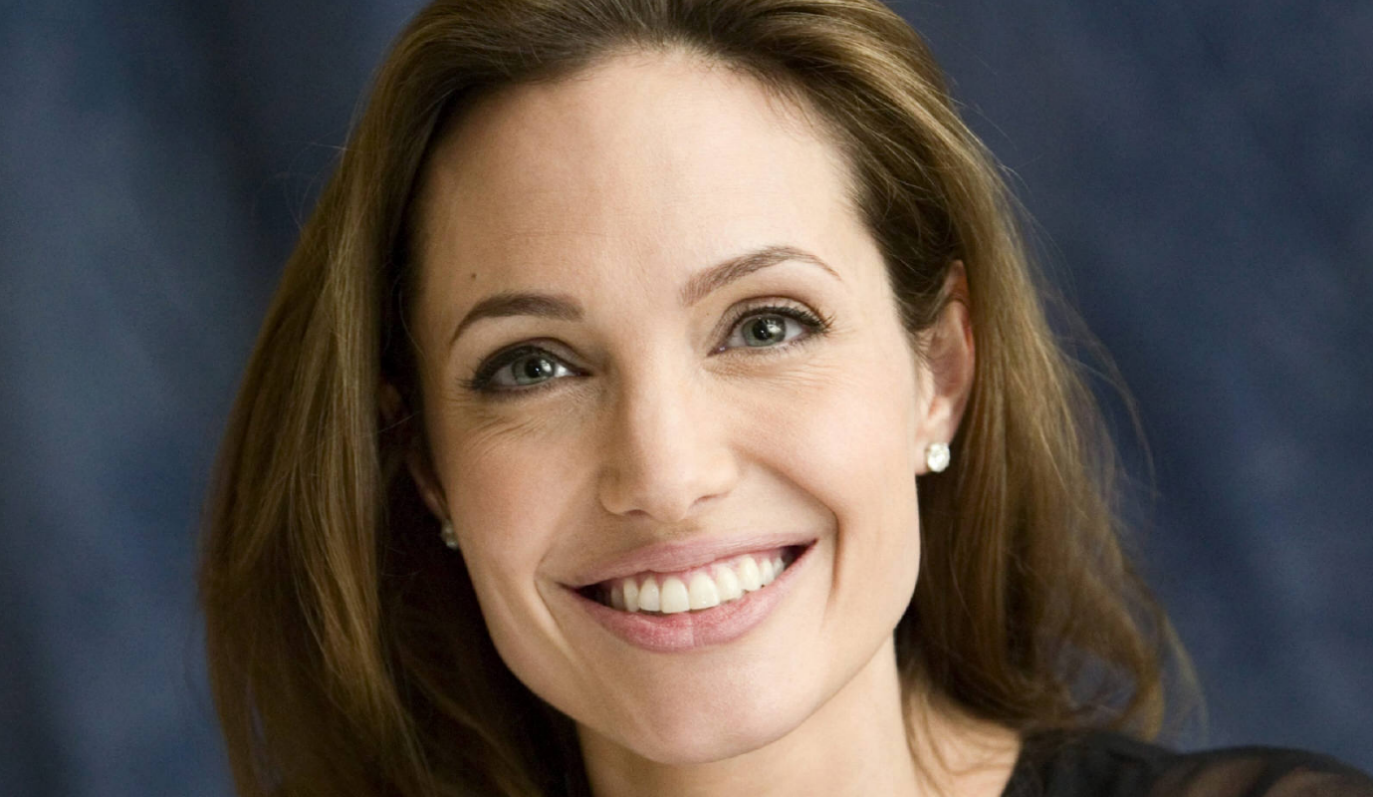 A. Jolie: Έχει σχέση με τον Jared Leto;