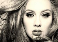 Adele: Από τις πιο ακριβοπληρωμένες τραγουδίστριες του πλανήτη