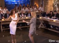 Στην υγειά σας ρε παιδιά! Αφιέρωμα στα καλύτερα τσιφτετέλια που μας χάρισαν τα κορίτσια του Σπύρου (vid)