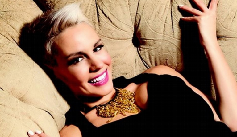 Αν θες να κοιμηθείς, μη δεις το βίντεο της Ράνιας Κωστάκη