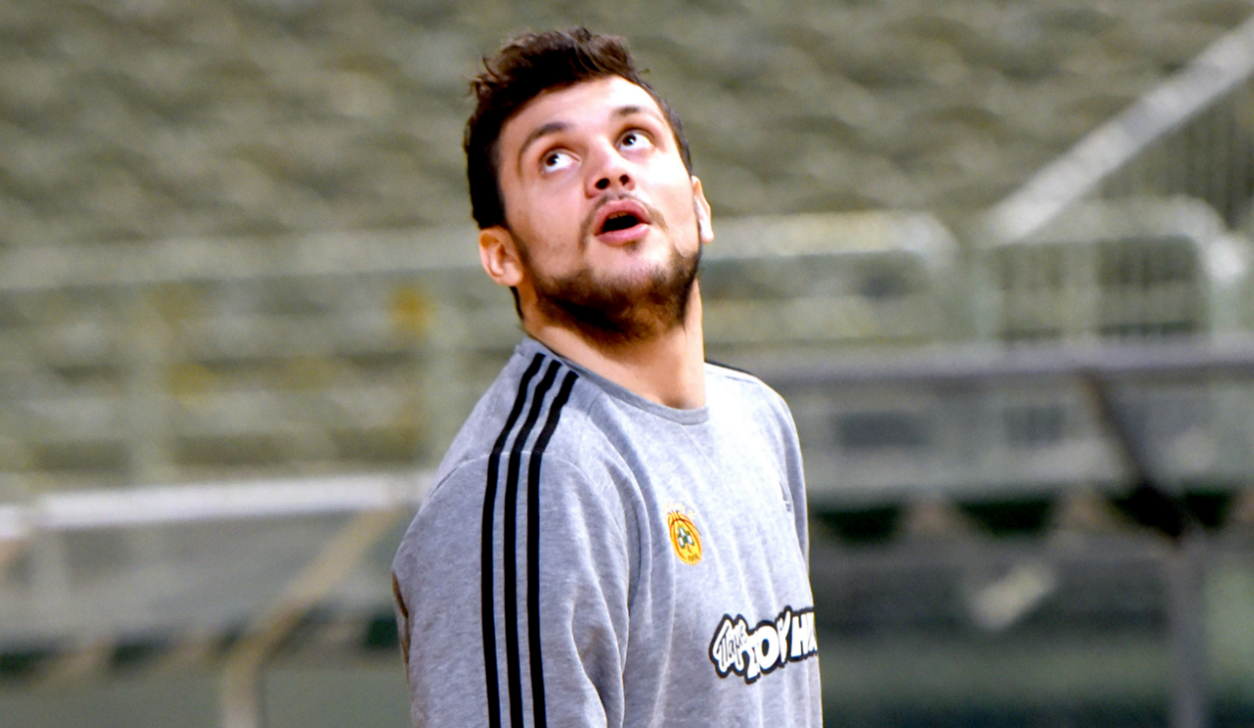 Η πρώτη αντίδραση Τζεντίλε!